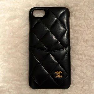 Chanel iPhone 7 Case in very good condition